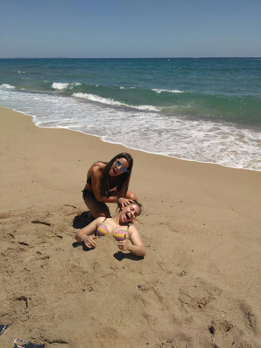 carla96viana's tweet photo. Vuelveee https://t.co/sT5OaHTlRt