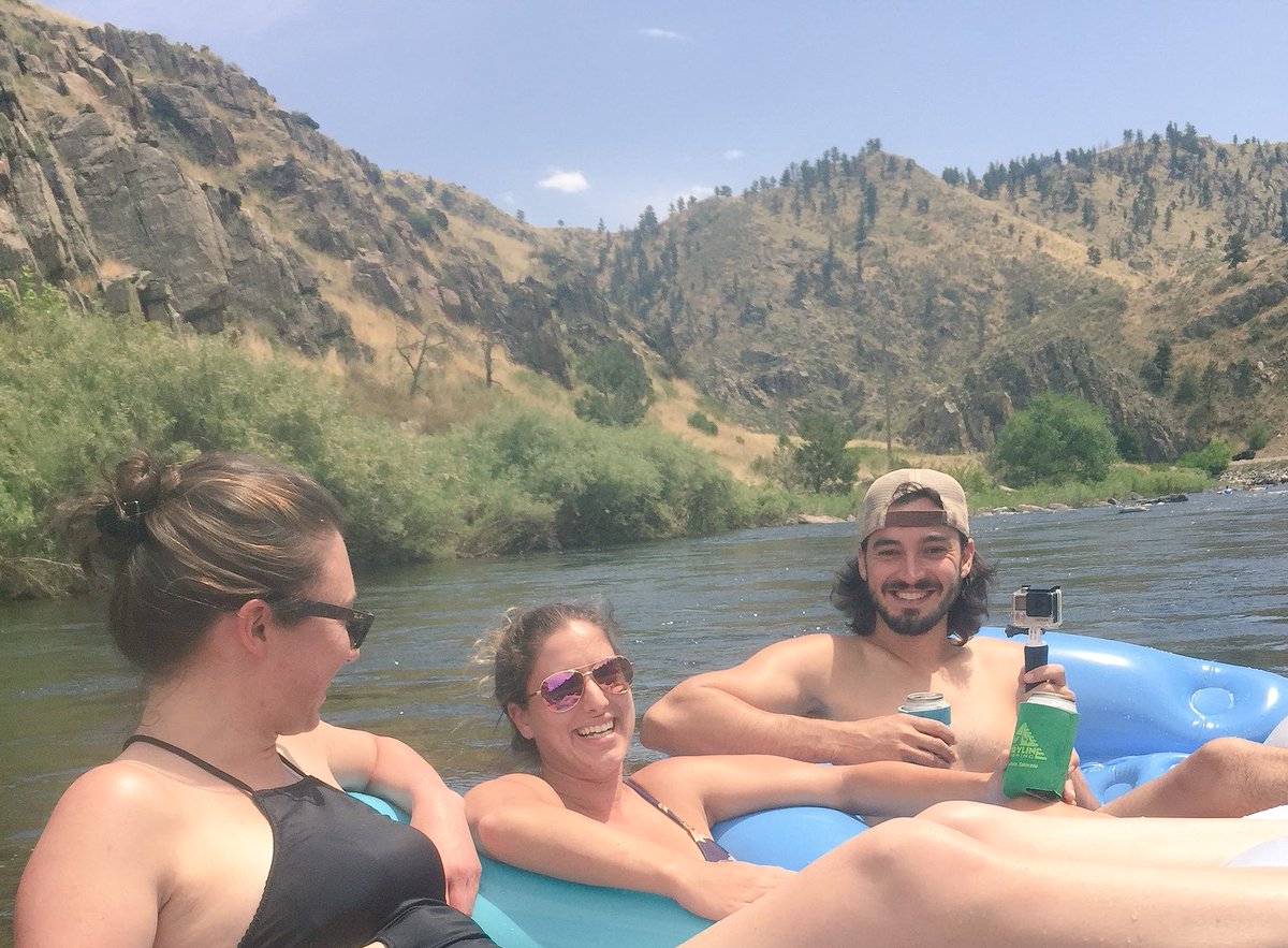hartwizzle's tweet photo. Some people fish on rivers (@mikecasey24) other's grab a tube, a few beers & cruise on down #mywayisbetter https://t.co/BwHlwNjD5E