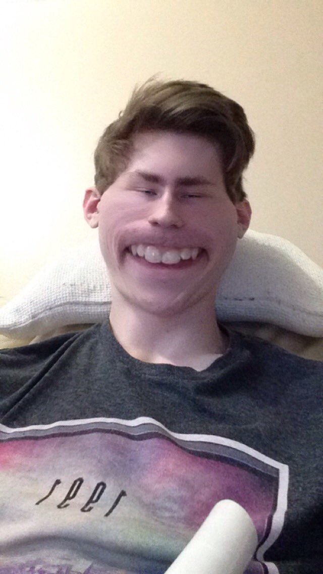 ImagineiS's tweet image. Hiya