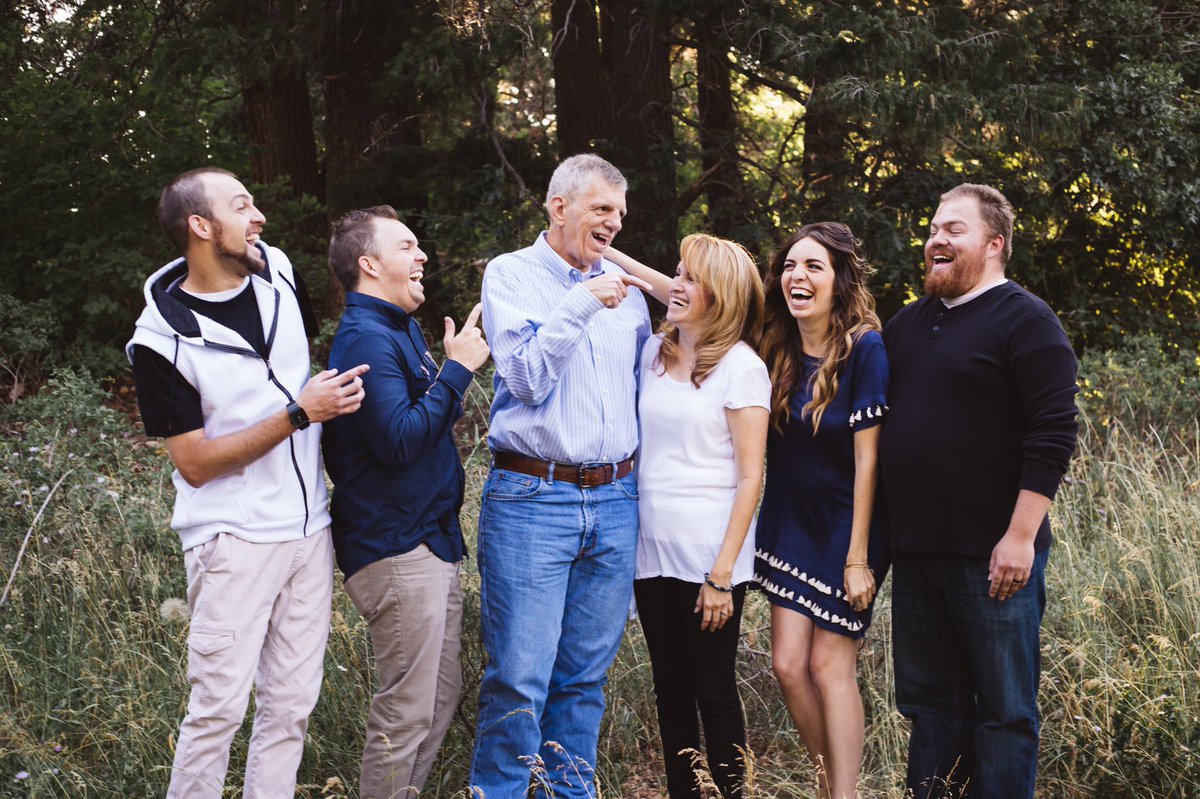 CoachSaxton's tweet photo. "What matters most is what lasts the longest." -M. Russell Ballard

#FamiliesAreForever #TeamSaxton #SaxtonStrong https://t.co/jSesFNiTI3