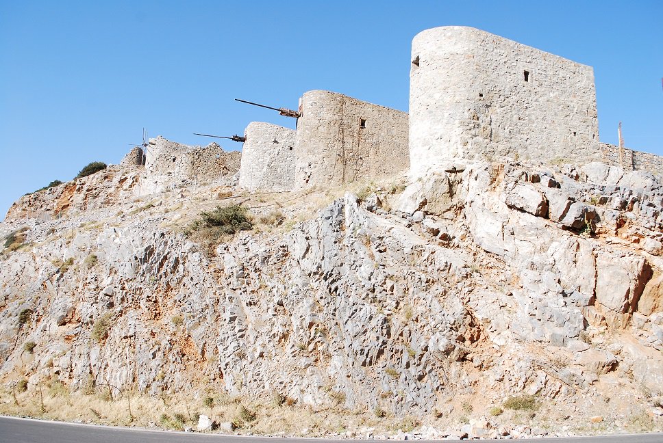 Go2Greece tweet media