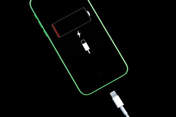Il1uminati's tweet photo. 4 tricks to help supercharge your iPhone in 5 minutes... https://t.co/WfENAoKkr1 https://t.co/48pnbTuwGP