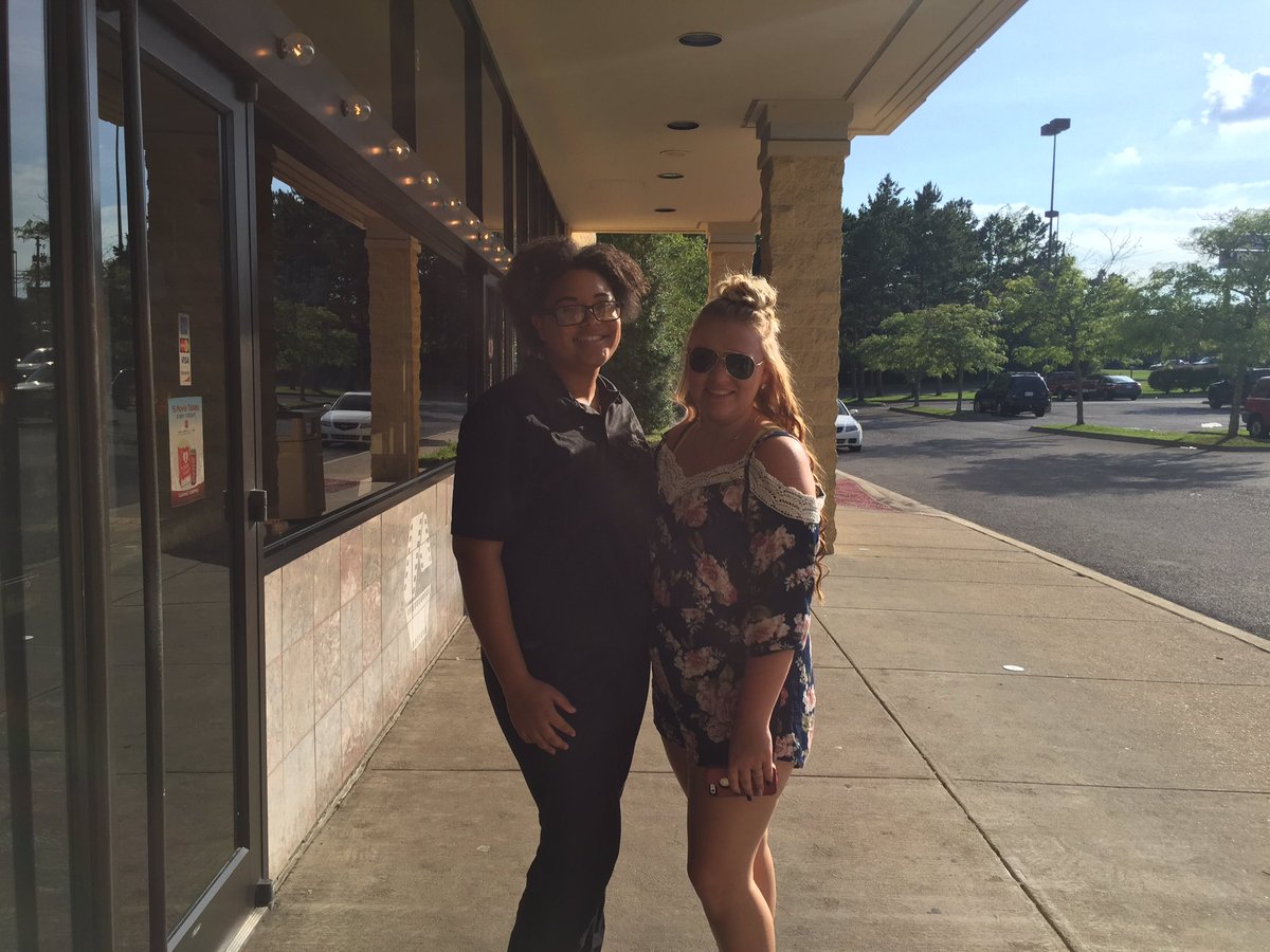 Shelby_Stalling's tweet photo. I love and have missed this chick so so much!!! https://t.co/GSCfnZqGav