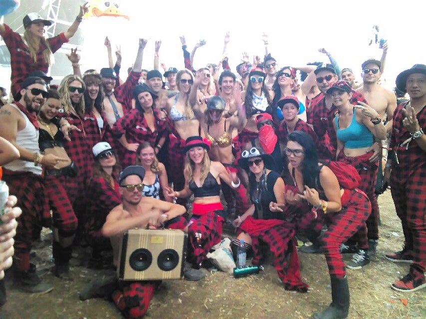 Having the time of our lives! @Pemberton_Fest #pembyfest2016 <a href="/lazyonecanada/">lazyone</a> <a href="/thefunkhunters/">The Funk Hunters</a>