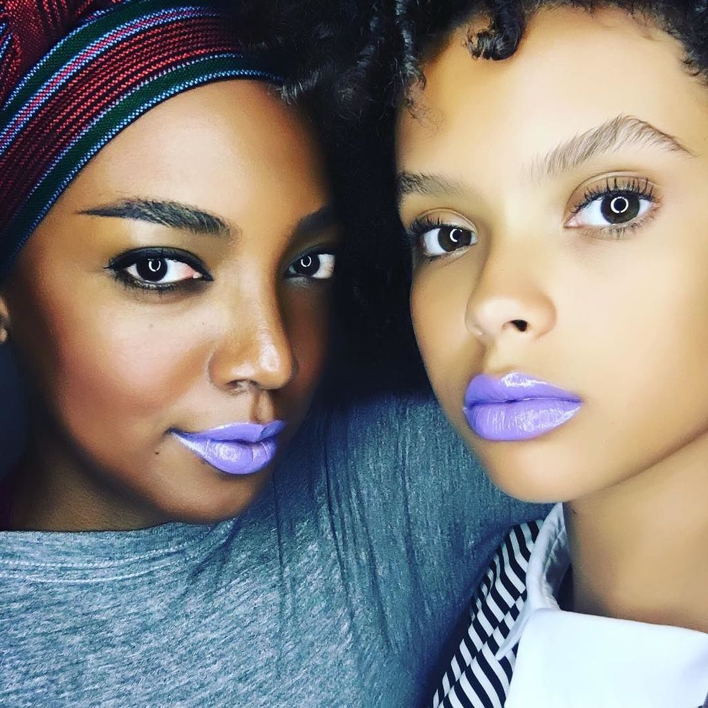 The_Ashley_R's tweet photo. Sway To The Sound is so fun!! What a unique shade! These #MACVamplify shades are REALLY go… https://t.co/IJLVDIheRM https://t.co/rIcunaLBV0