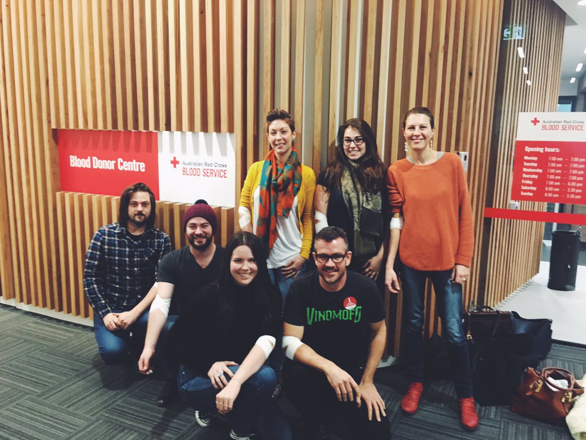 vinomofo's tweet photo. Just finished up a Team blood donation at @redcrossbloodau #save3lives plus there's pies, cookies &amp; milkshakes 👍🏼🍪 https://t.co/APNmUtD4xh