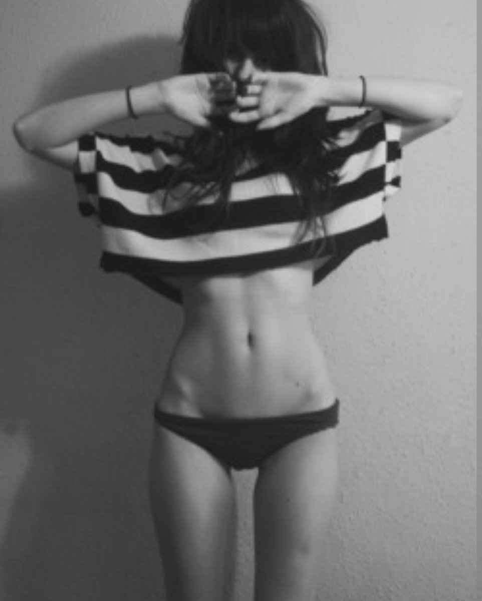 worthless_tiger's tweet image. belly shirts