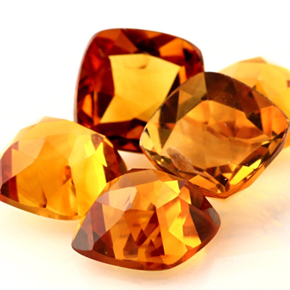 gemrays's tweet photo. Even the smallest little piece makes a difference! (2/2) https://t.co/kZ9F42U2Gc