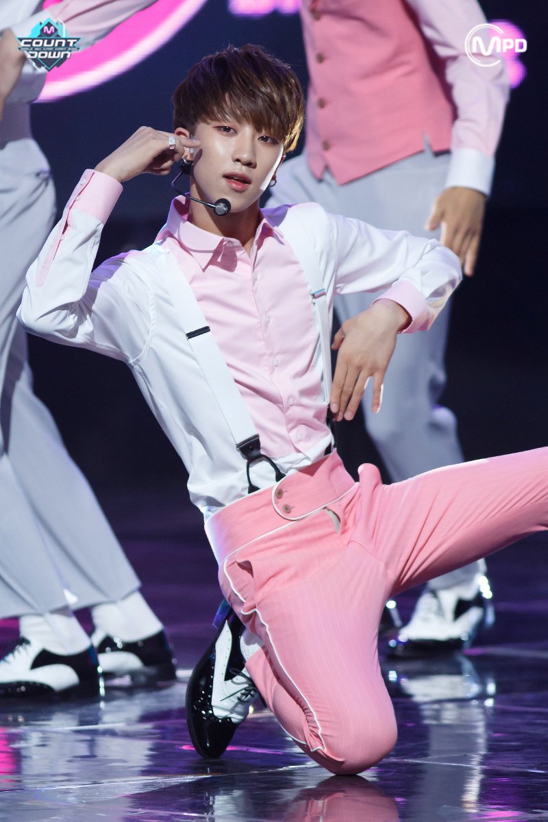 минхо севентин. Seventeen nice. севентин s coups. Seventeen эра nice. Seventeen nice.