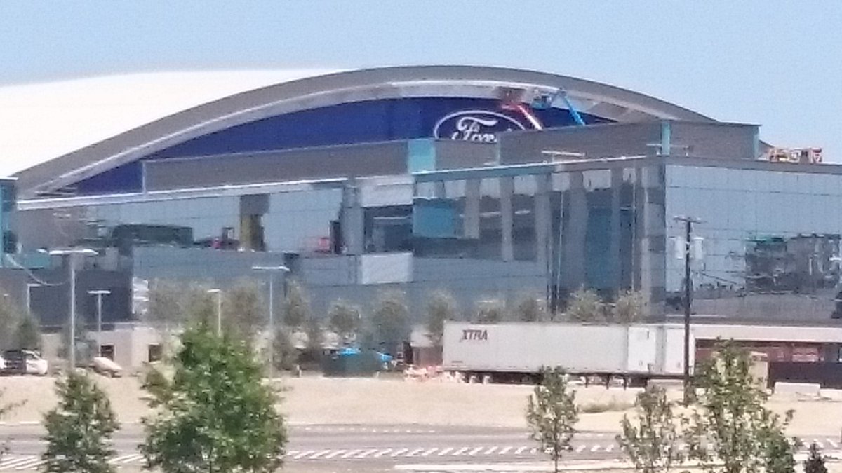 davehlobo's tweet photo. #Dallascowboys practice facility in Frisco, Tx. Lookin Good. #GOCOWBOYS  #solomoisdigital https://t.co/besugfvmOa