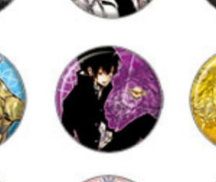 天野明展の缶バッジのディーノ、英語教師も美味しいんだけど、雲雀たん