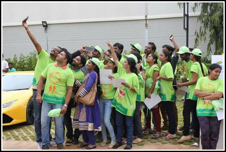 GoGreenRun's tweet photo. Here is the #GoGreenRun best selfies... https://t.co/Lhcub6z6o7