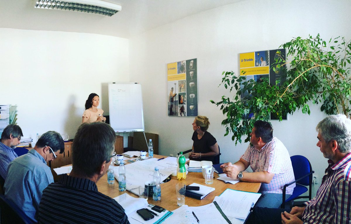 ElaineBallgeo's tweet photo. How to improve your #marketing? #teamwork #geospatial #technicalmarketers #marketingworkshops https://t.co/XlkQNZWMgG