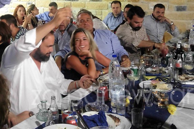Προβολή εικόνας στο Twitter