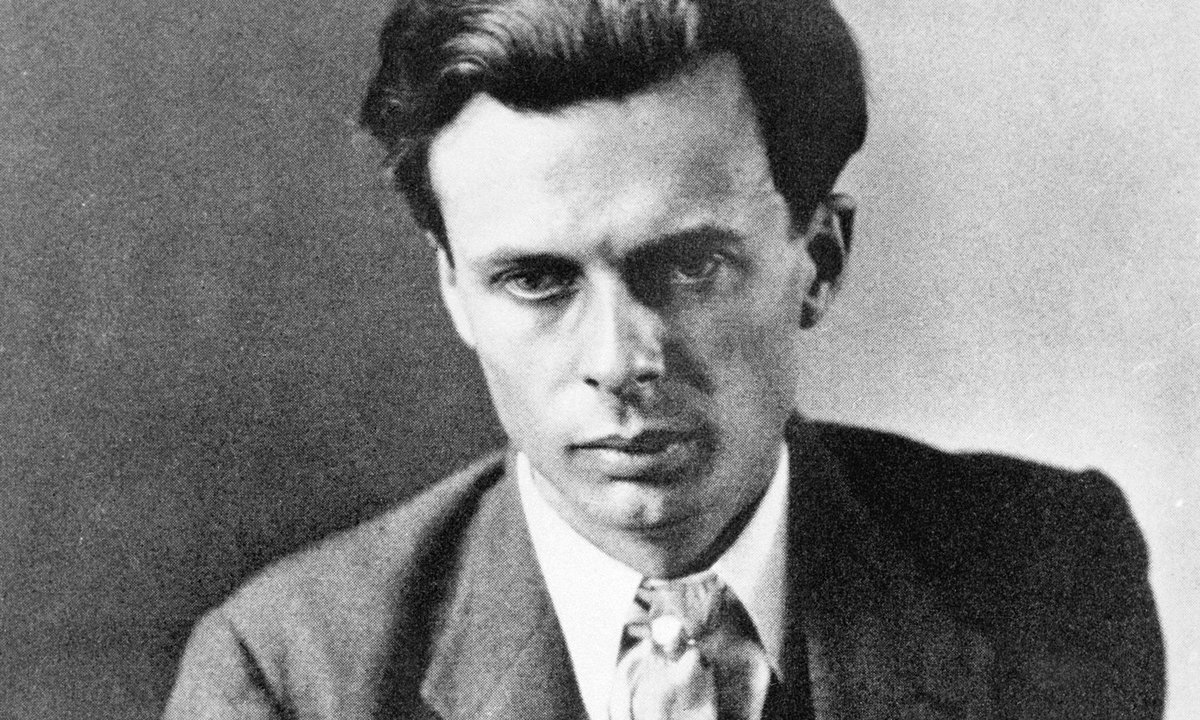 Belki de dünya, başka bir gezegenin cehennemidir.

Aldous Huxley