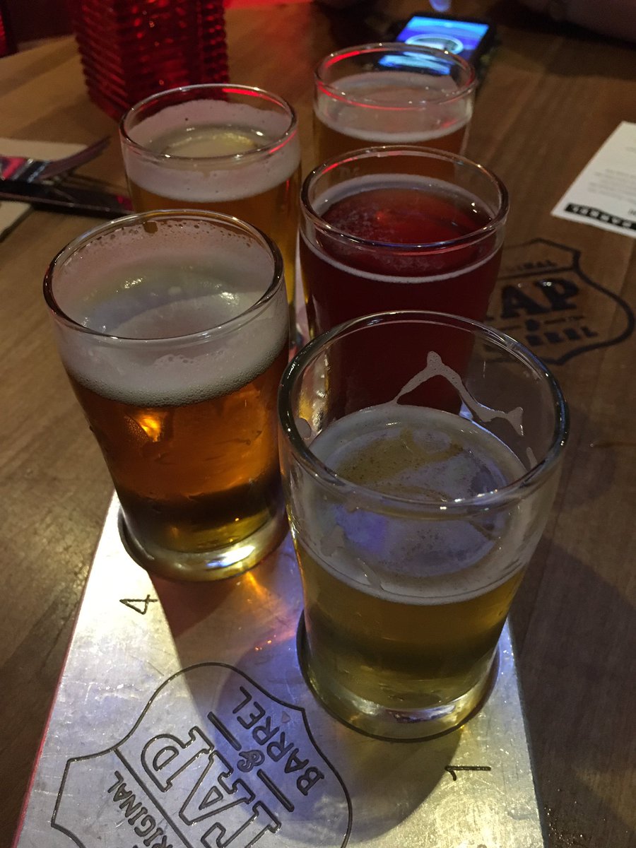 jendrinksbeer's tweet photo. @Cp_vorlich has hit his 1000th @untappd check-in with this one! @tapandbarrel #TAPflights https://t.co/cW4Cu41gQM