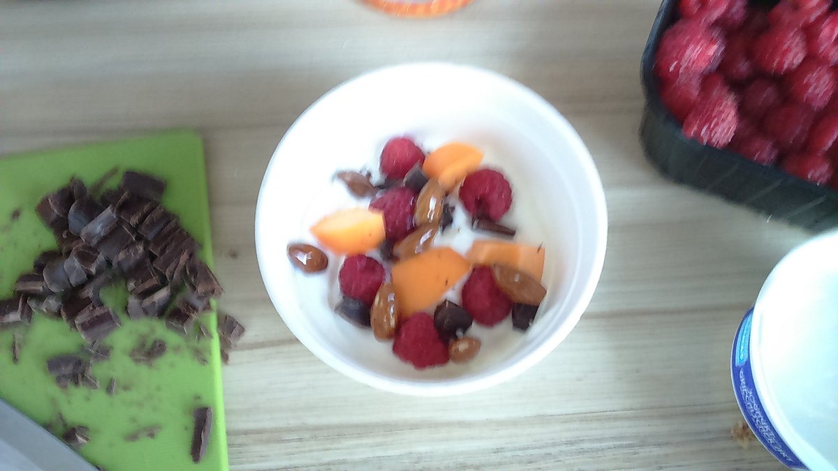 MeinLifeMagazin's tweet photo. #IceCreamDay - #homemade #IceCream #TastyPoem https://t.co/jXh8lFKf7e