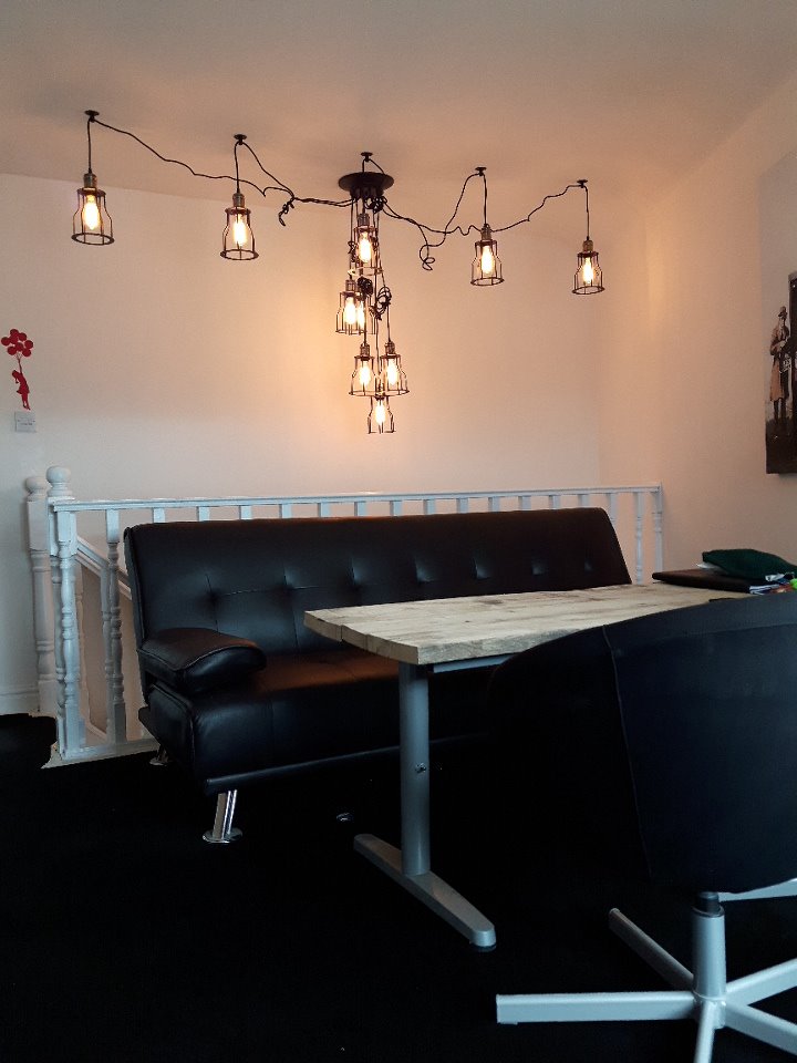 Bootleggers tweet media