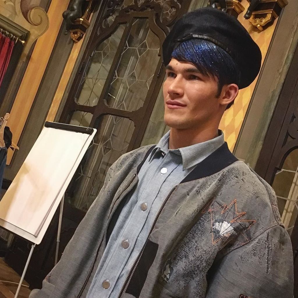 alexcommentator's tweet photo. From #iskoolfinal #iskooldenimaward backstage! The
#isko contest to reinvent denim!
#voguetalents #newtalent #fas… https://t.co/Si1uRngSun