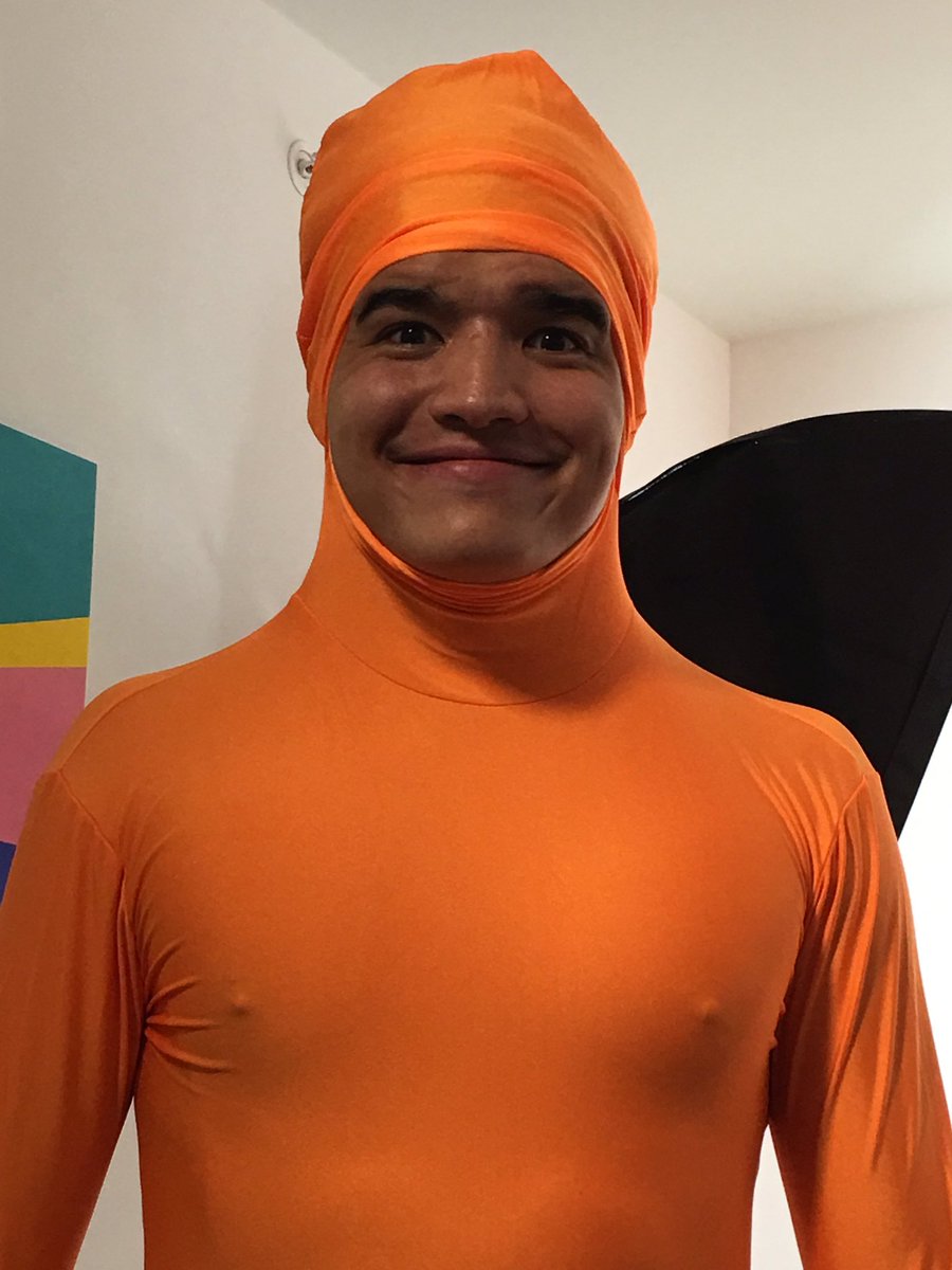 lauren *∘✩. tweet media