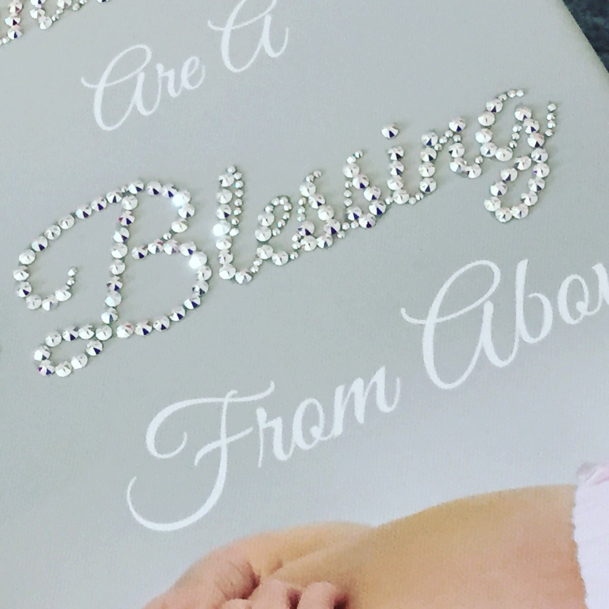 FairytaleCanvas's tweet photo. Hi! I am so sorry for abandoning you!
We are so busy over on facebook and the website so its hard to keep up 💎 https://t.co/VIORR7rC0l