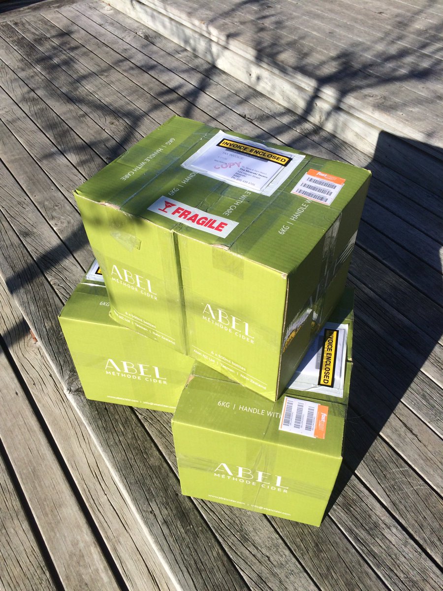 abelcider_wine's tweet photo. Mid winter dispatches #abelmethodecider #winterbubbles #getsome https://t.co/L2AV63uieD
