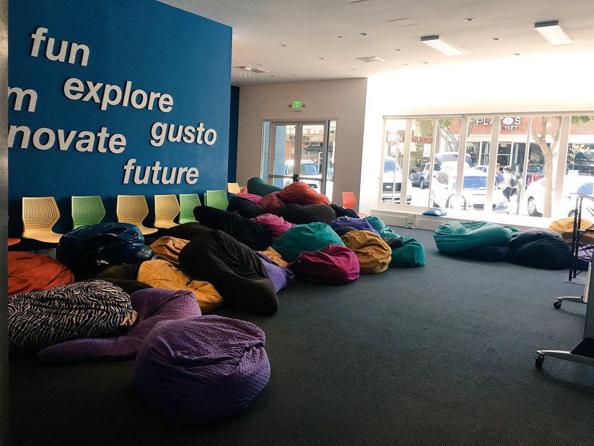 16 #HerStartup Global Finalist Teams arrived in #SiliconValley today for a week of adventure! SoGal Slumber Party!