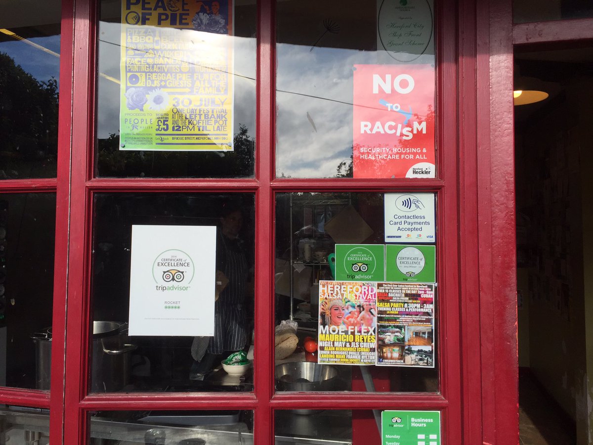 #MrRocket showing his #carnival &amp; #festival face for <a href="/HFDPRIDE/">HerefordshirePride</a> <a href="/wildwest_salsa/">Wild West Salsa</a> #PeaceOfPie #Hereford #Herefordshire