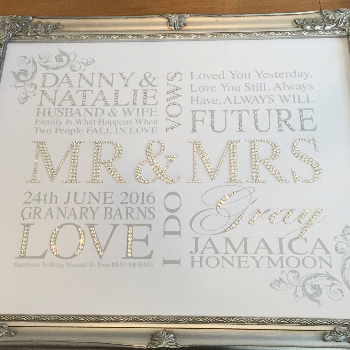 FairytaleCanvas's tweet photo. So much sparkle😍😍 10% off of new orders placed today *5 week waiting list email a_fairytale_canvas@yahoo.co.uk https://t.co/mnXR0mlcBg