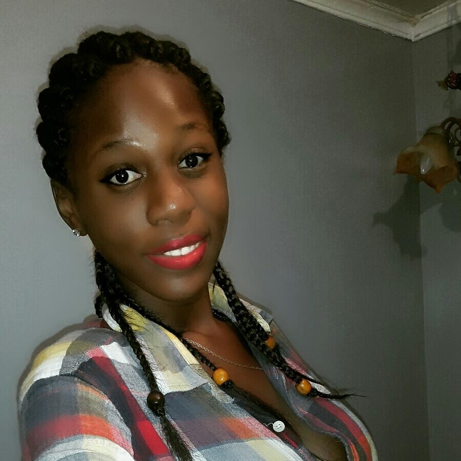 BreshlyBlue's tweet photo. N its Monday https://t.co/ck7Y95prKu