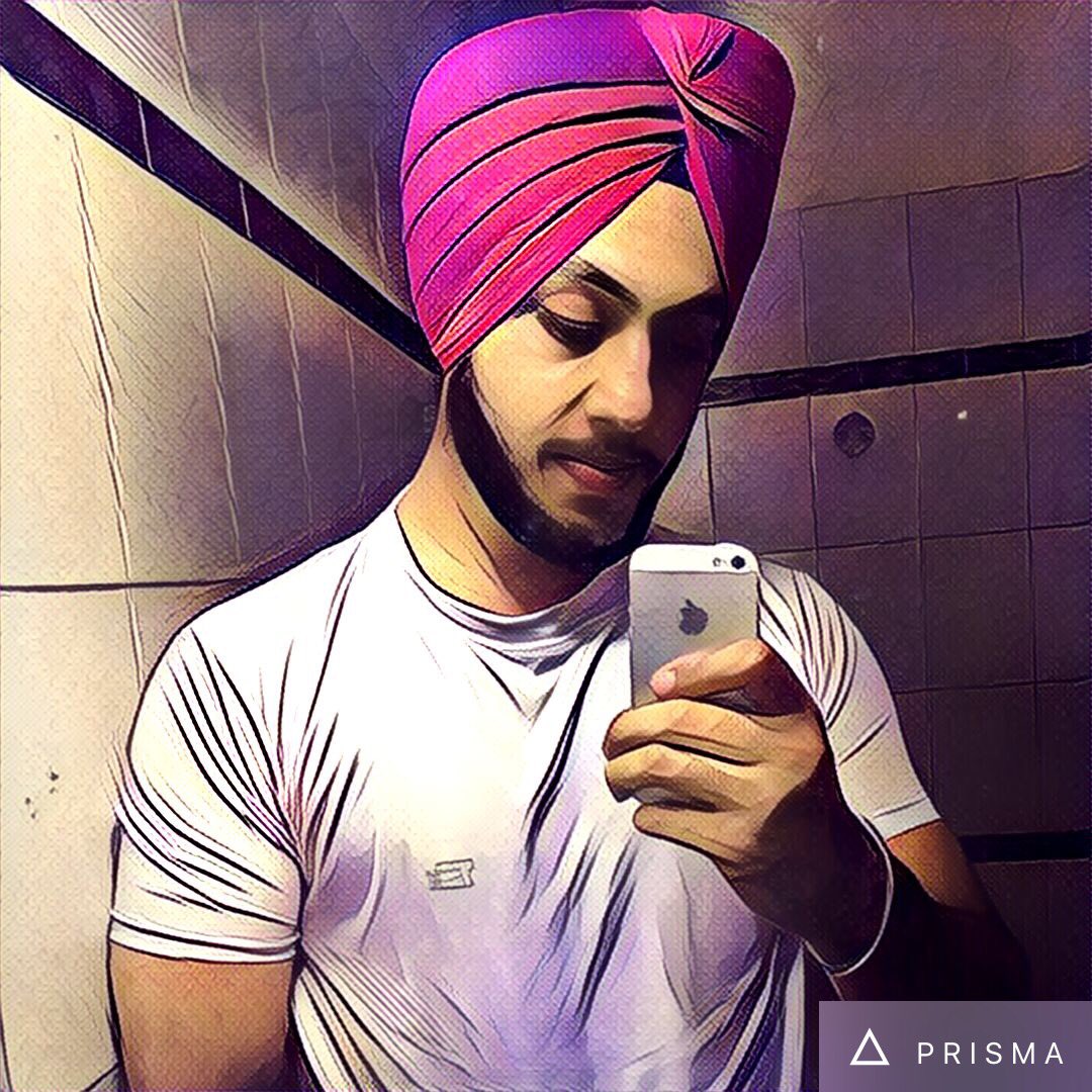 gary_maghera's tweet photo. #prisma 😜✌🏻️ https://t.co/gtUsu96RHW