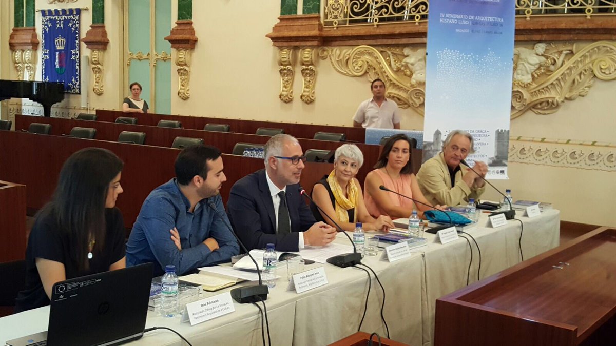 DipdeBadajoz's tweet photo. IV Seminario de Arquitectura Hispano-Luso, Fronteiras, nuevas ideas para un territorio común @AIPAC @Junta_Ex https://t.co/NXX7bxiCkN