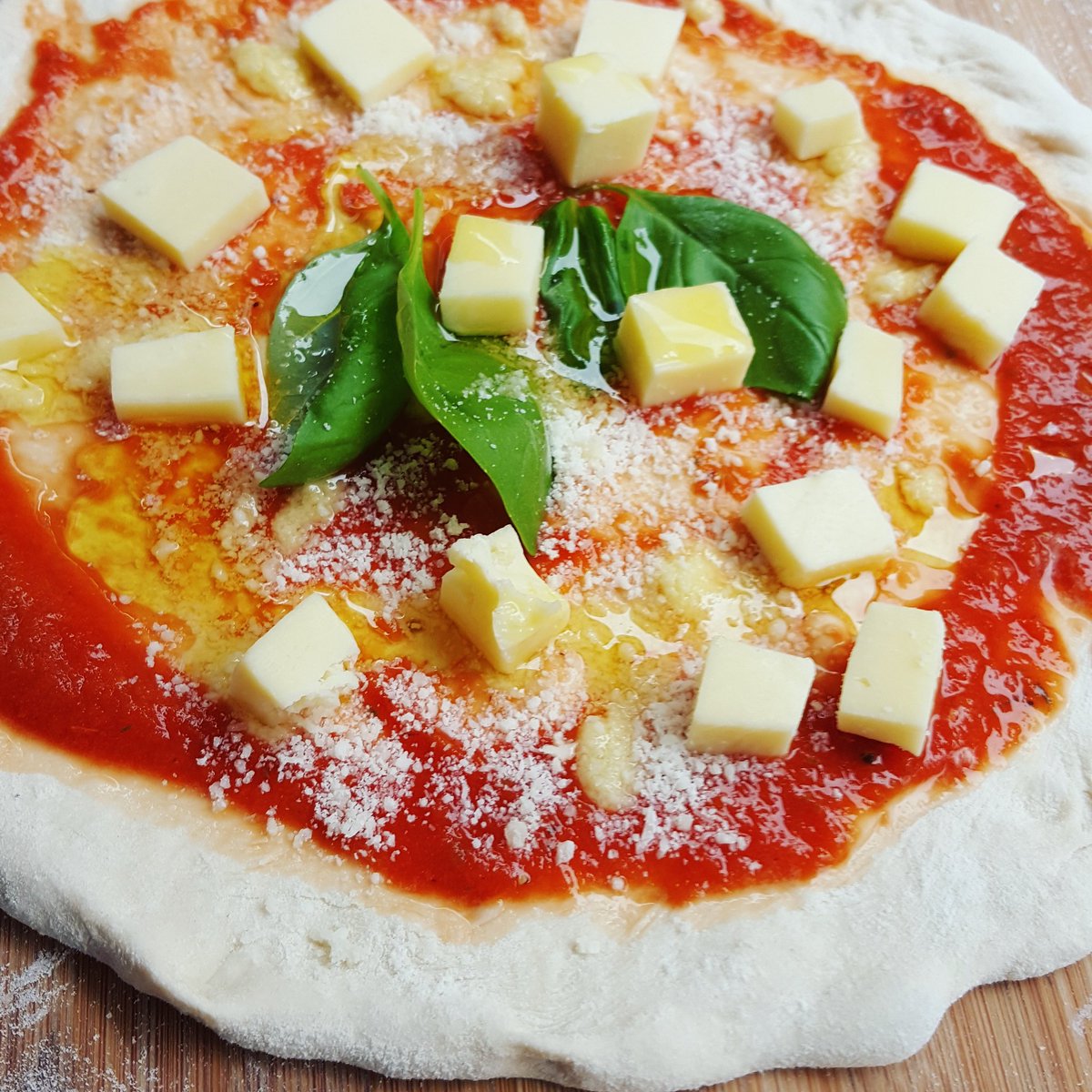 SUNDAY 24TH..#properpizza again <a href="/Welbeck_CCC/">Welbeck Colliery CC</a> for <a href="/TrentBridge/">Nottinghamshire CCC</a> visit..vs <a href="/DerbyshireCCC/">Derbyshire CCC</a> ..Can't wait!!!