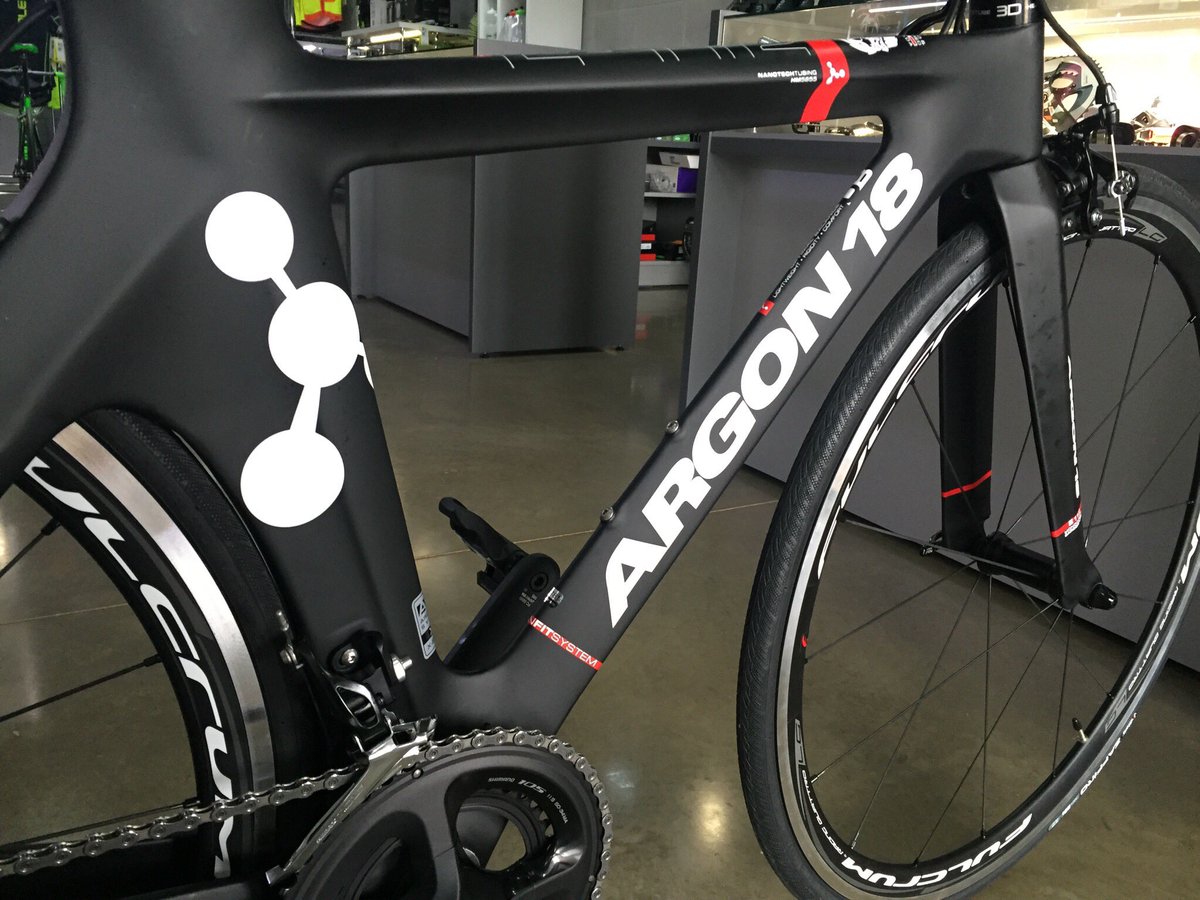 TheGorillaFirm's tweet photo. #custombuilds #bikeshoplife #gorillabuilt A few Finished Articles from last week. @Colnagoworld @Argon18bike https://t.co/ikH6qO1mny