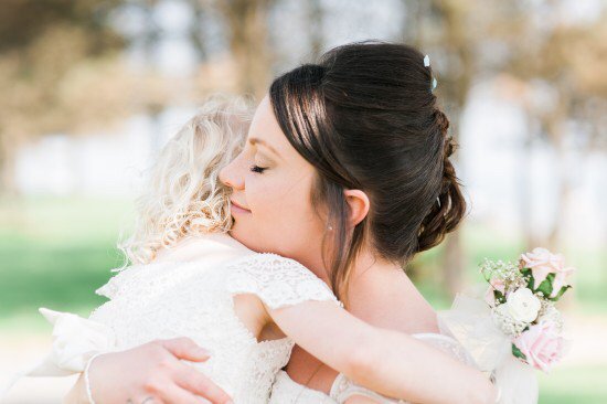 CwtchTheBride's tweet photo. Beautiful Mother&Daughter moment for #CwtchOfTheWeek by #GarethScanlonPhotography this week https://t.co/6XtyQa90L7 https://t.co/GRW1Nc4YUC