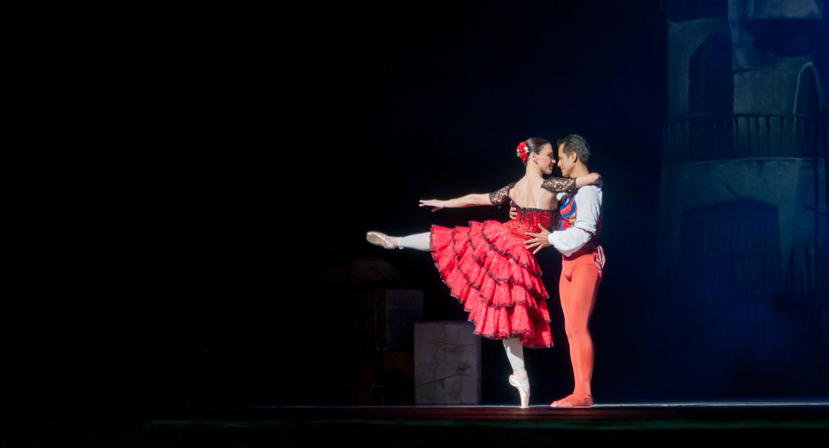 En la cuenta regresiva para la 1era función de este mágico ballet #Donquijote con la coreografía de @Laura_Fiorucci
