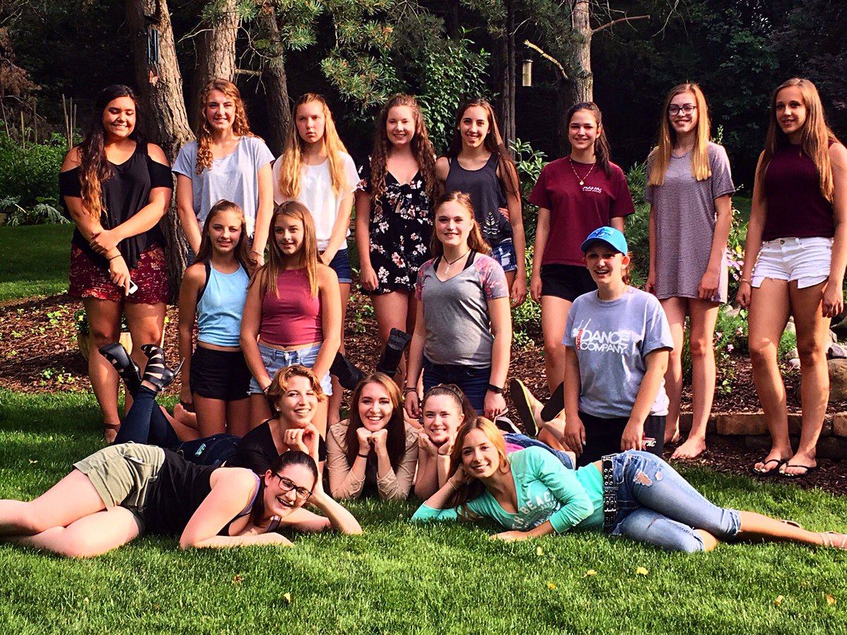 BHS_DanceCo's tweet photo. Who's ready for the new dance season?! https://t.co/SjZzp7DJJJ