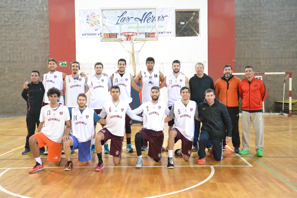 BasquetMendoza's tweet photo. #ArgDeMay Llego el día Mza vs @FBPBAoficial 17hs Estad https://t.co/qW9oomKdvh Strea https://t.co/68DHoxXzNx https://t.co/YBGOIzabY6
