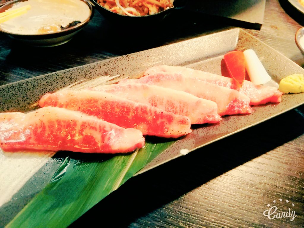 crazybb1919's tweet photo. ただ飯食いたいなぁ https://t.co/x28SBg6wUQ
