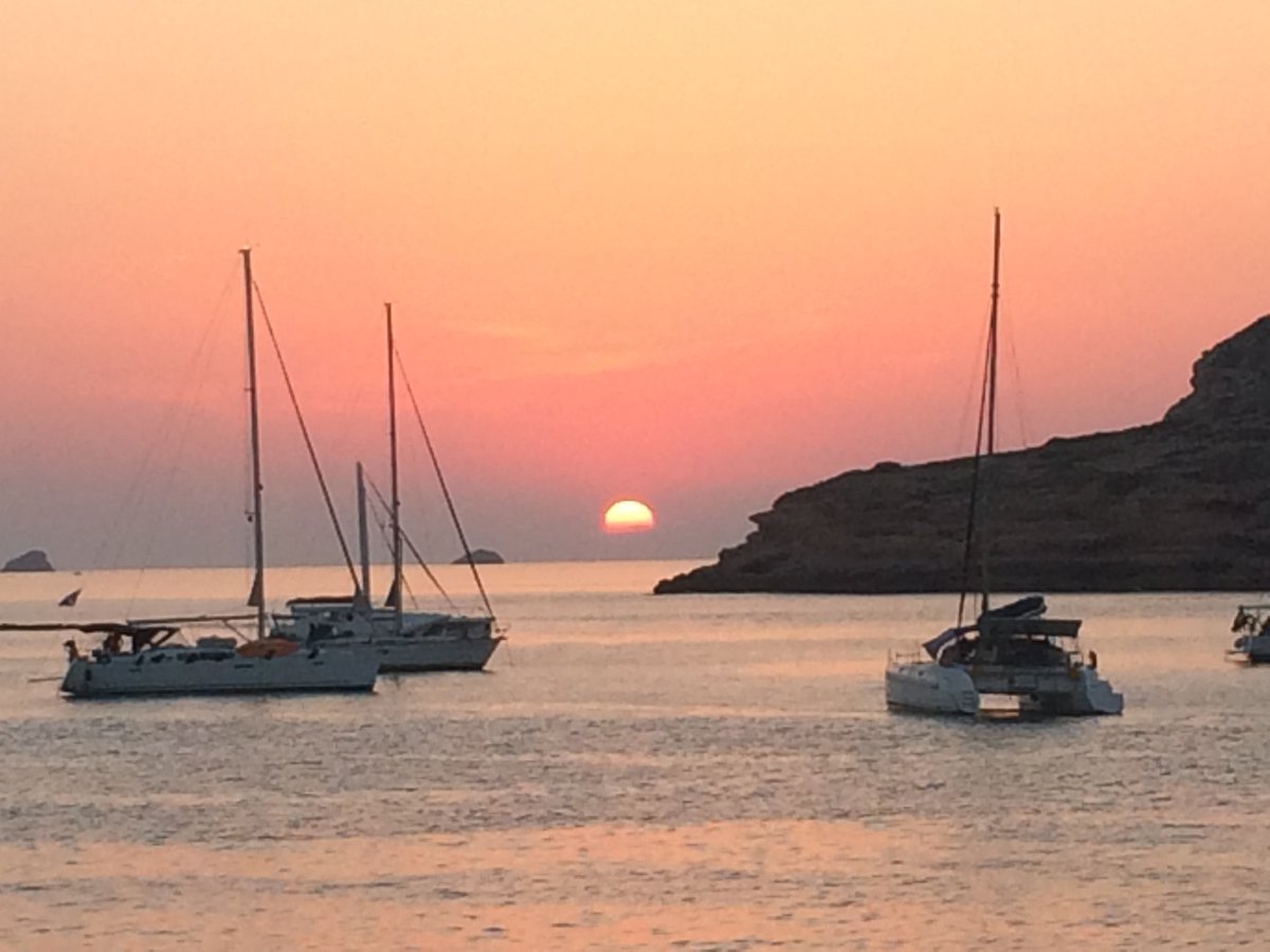 merelywill's tweet photo. A year ago I was on my way back from the island #ibitha https://t.co/QthKRx1RaI