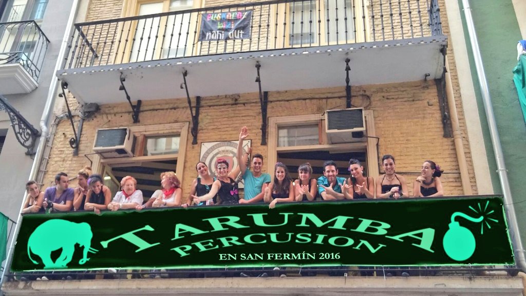 TarumbaPercusio's tweet photo. Exitazo absoluto en #SanFermines2016 en #Pamplona #TarumbaPercusion https://t.co/3mn0sGpmUd