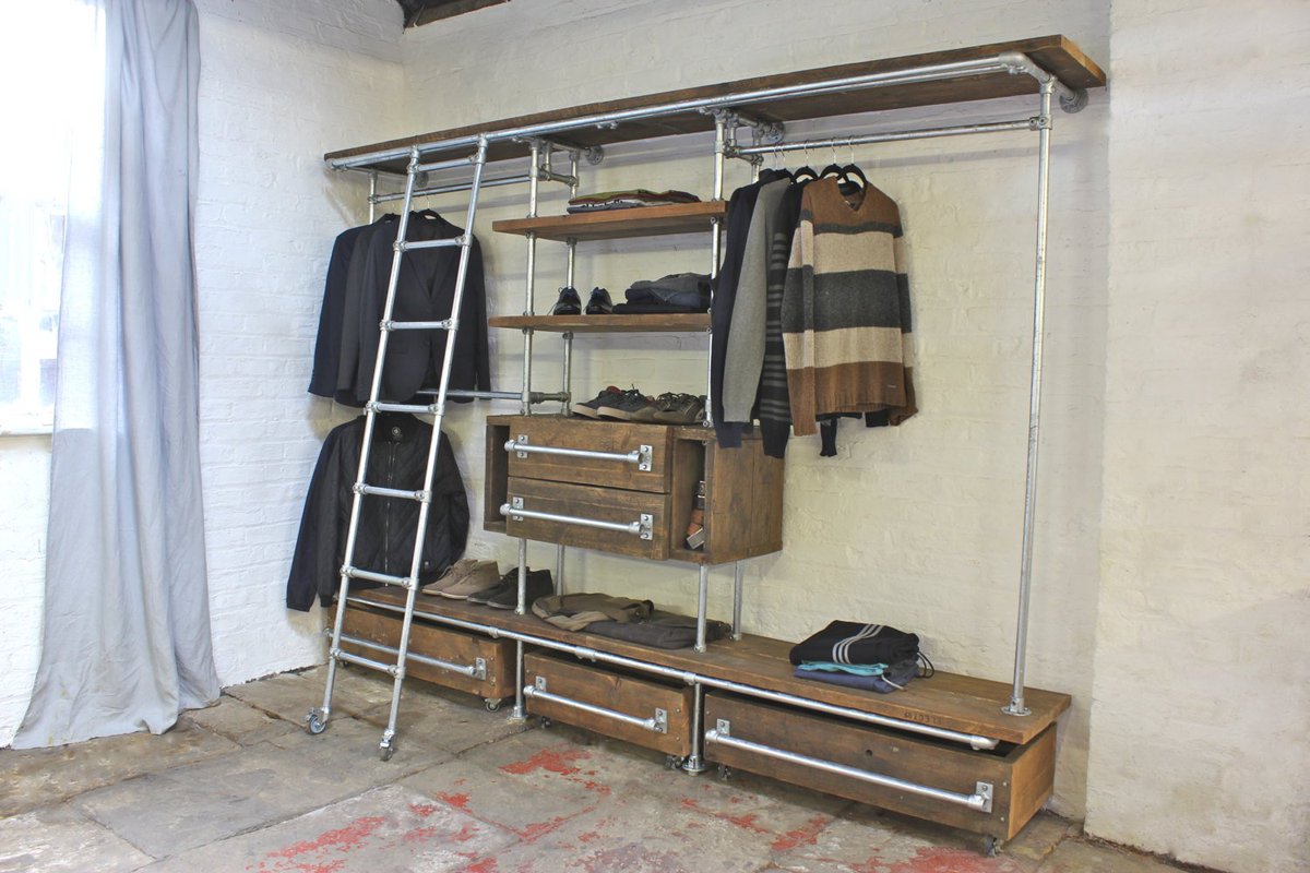 Enviromate_UK's tweet photo. Fantastic #Reuse of Scaffold Board & Pipping - Creating this unique wardrobe! #upcycled #Upcycling #interiorupdate https://t.co/DuUwUQ7EBg