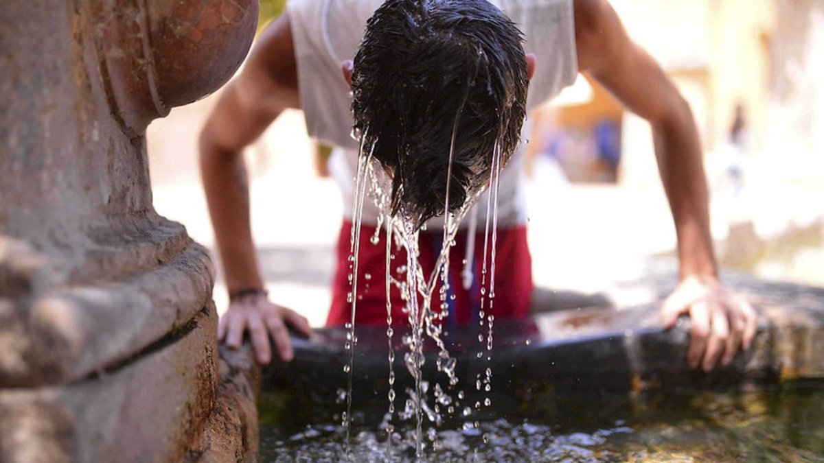 #Oladecalor ¿Cuándo podemos hablar de ella? noticias.eltiempo.es/2016/07/18/la-… <a href="/MadridRegional/">COPE Madrid Regional</a>