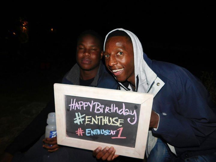 enthusemag's tweet photo. More Snaps from the epic #EnthuseAt1 #Bonfire & #Braai @nickktitan @phroetiq @FungaiKush https://t.co/s0NJpitLxd