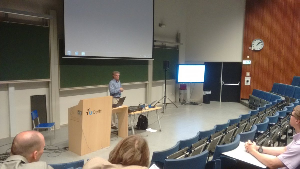 gkal79's tweet photo. Tom Fiddaman talking on Century now on room C #ISDC16 #ventana #ventity https://t.co/Ly3sy9ZYRx