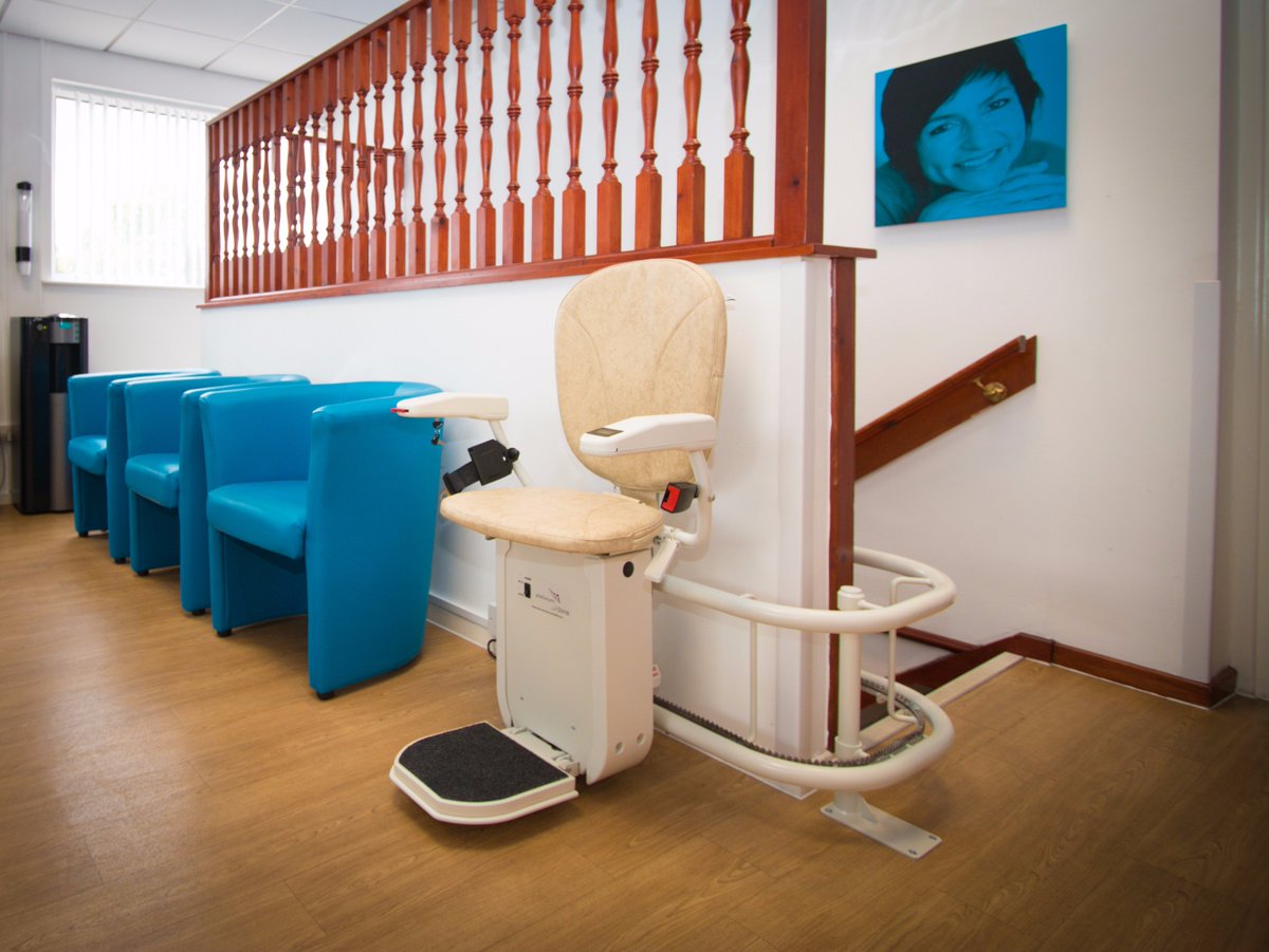AMWStairlifts's tweet photo. Proud to be chosen to supply @OasisDentalCare Irlam with their new Stairlift to help customers with mobility issues. https://t.co/unMZ8UCGal