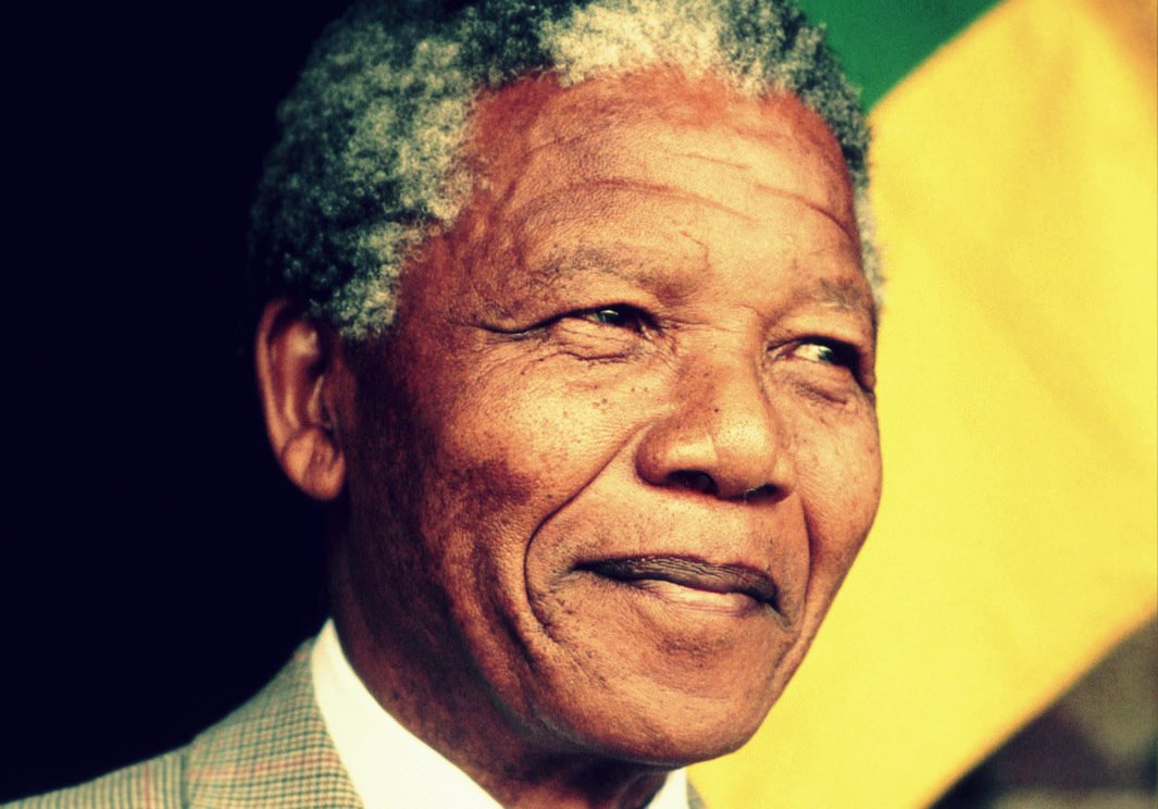 JCesarValentin's tweet photo. Nelson Mandela siguió tres reglas a lo largo de su vida: libérate, libera a otros, sirve cada día. https://t.co/V666WBDgvp