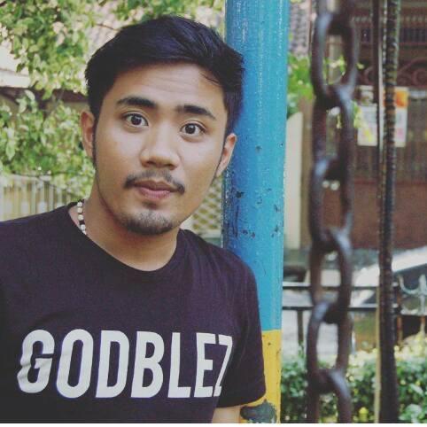 tianselon's tweet photo. I am streaming on #BIGOLIVE > #septian. Join now! https://t.co/fkog5SS0j2 https://t.co/xBGAZrtQEx