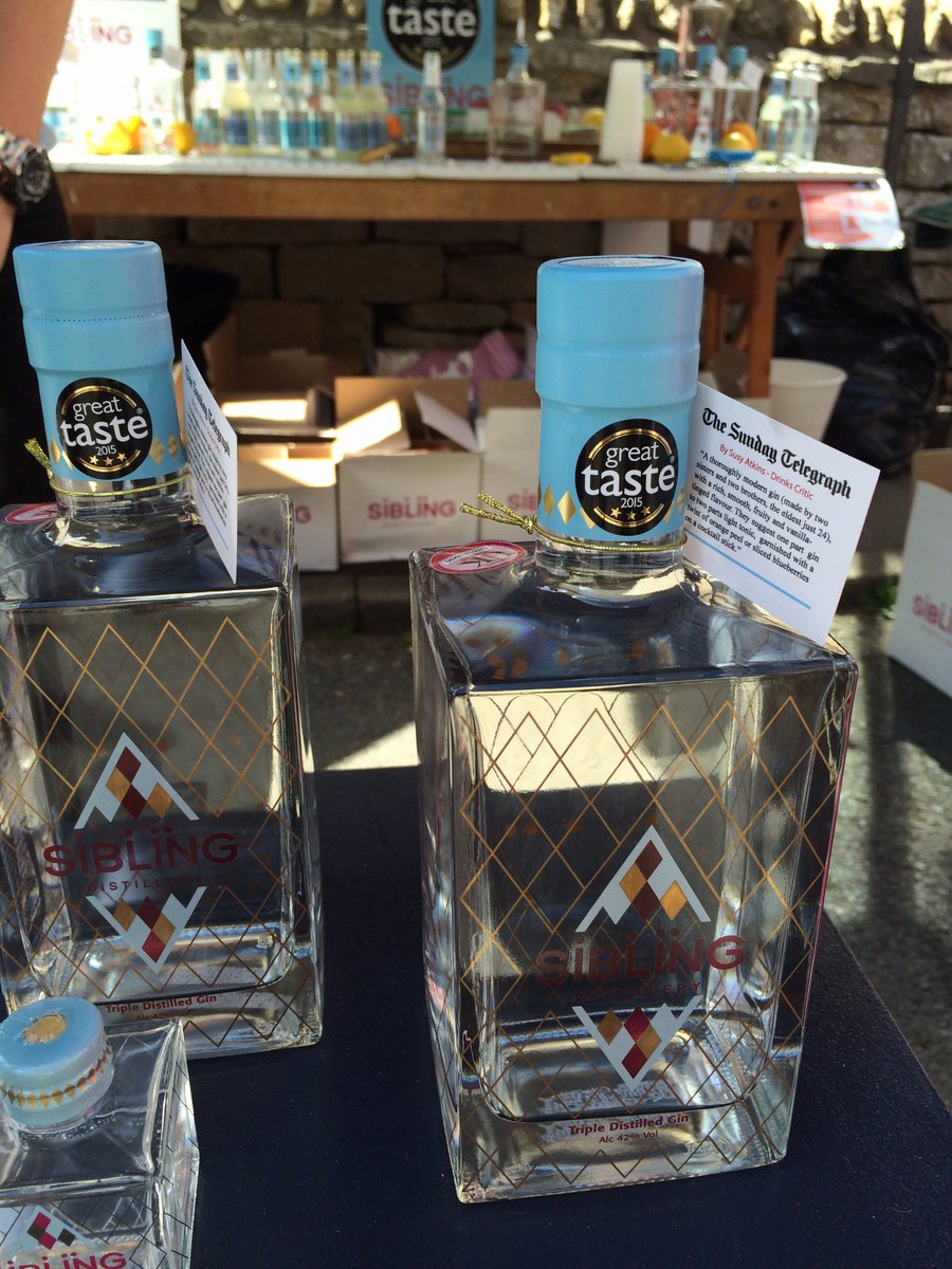 OfficeCEL's tweet photo. @SiblingGin loved your #gin @ #ACPFest2016 in #Painswick yesterday. What a treat! Do @The_Painswick know your magic? https://t.co/wgxQyFYIH2