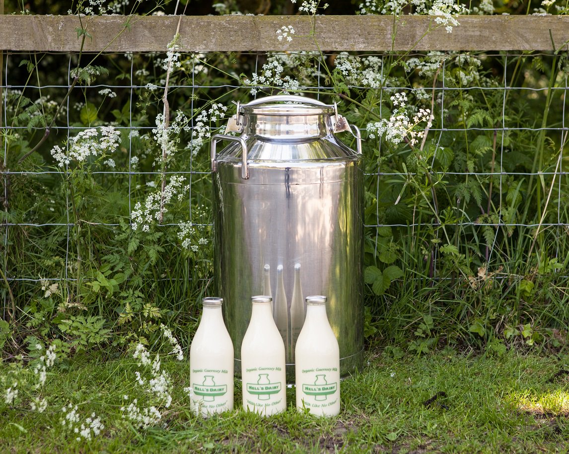 Have you tried our beautiful #organic milk yet? Buy it online now: nellsdairy.co.uk/buy-guernsey-m…